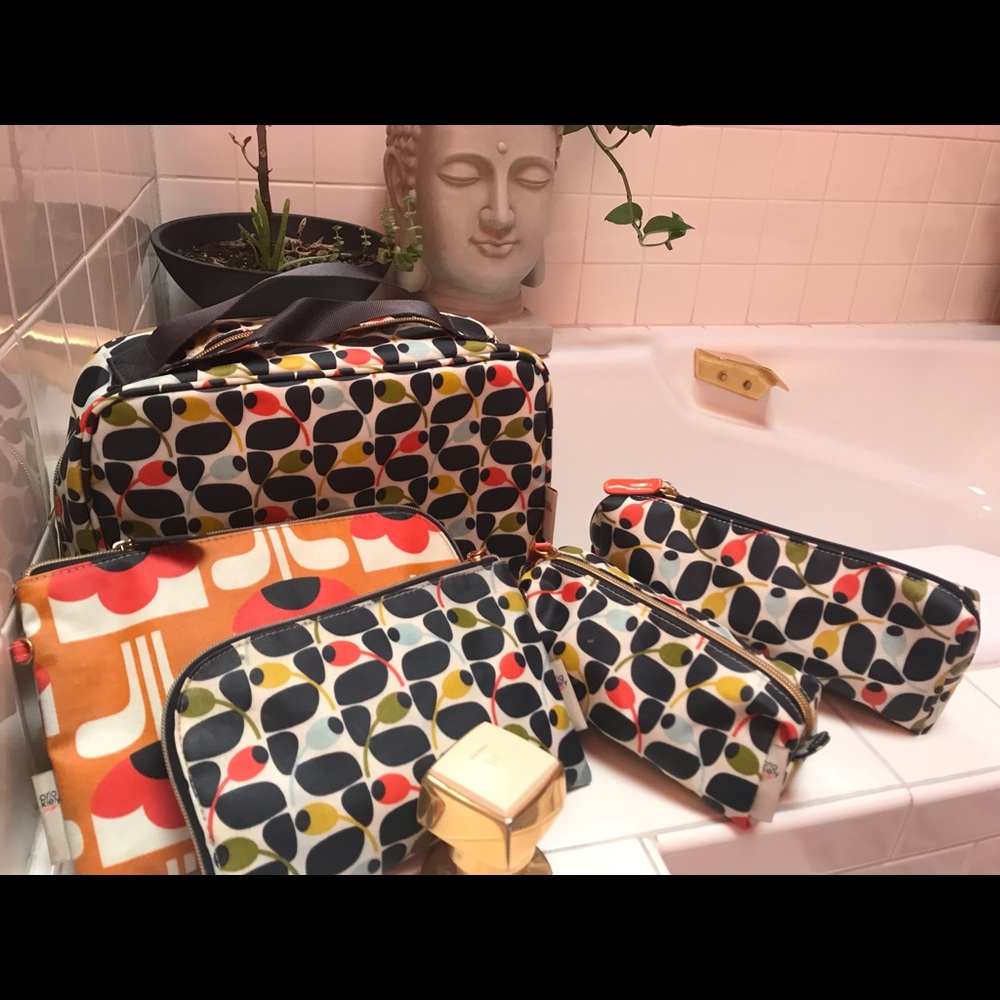 6 piece travel set